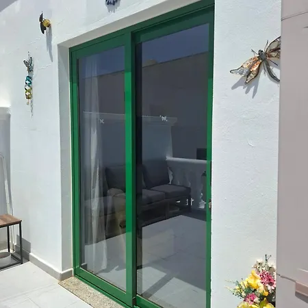 Fabulous 1-bed In Puerto del Carmen (Lanzarote)