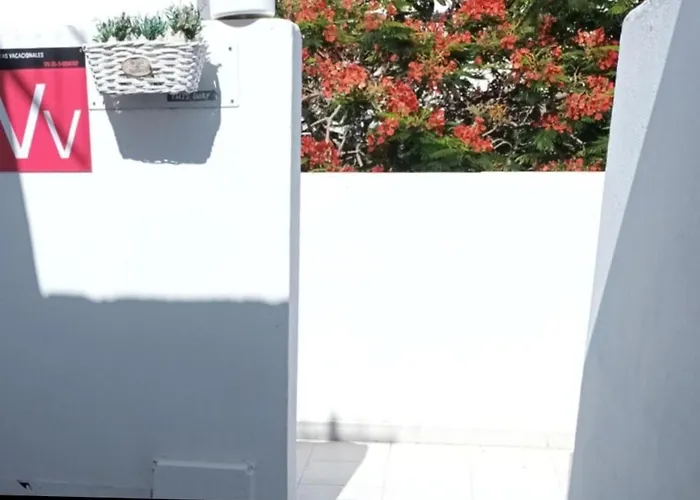 Fabulous 1-bed In Puerto del Carmen (Lanzarote)