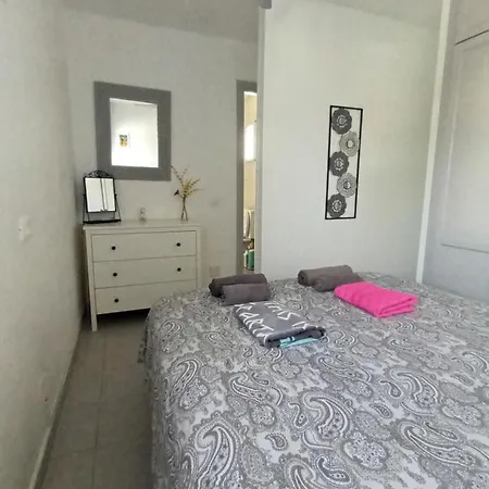 Appartamento Fabulous 1-bed In Puerto del Carmen (Lanzarote)